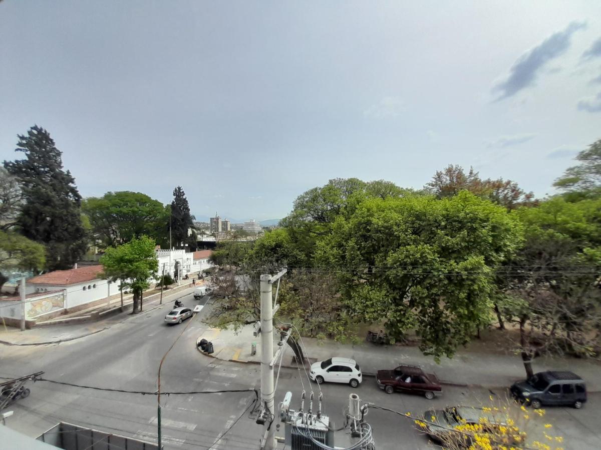 Departamento Centrico Plaza Alvarado Con Cochera サルタ エクステリア 写真
